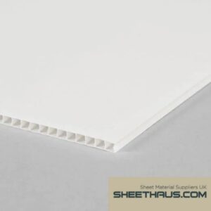 AkyPlac Polypropylene White 2440x1220x3,5mm 600gsm Fluted Twinwall